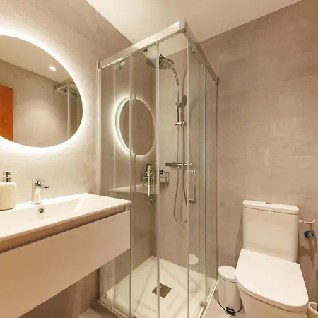 Apartmán Bravissimo Santa Clara Penthouse 1, With 3-bedrooms Girona